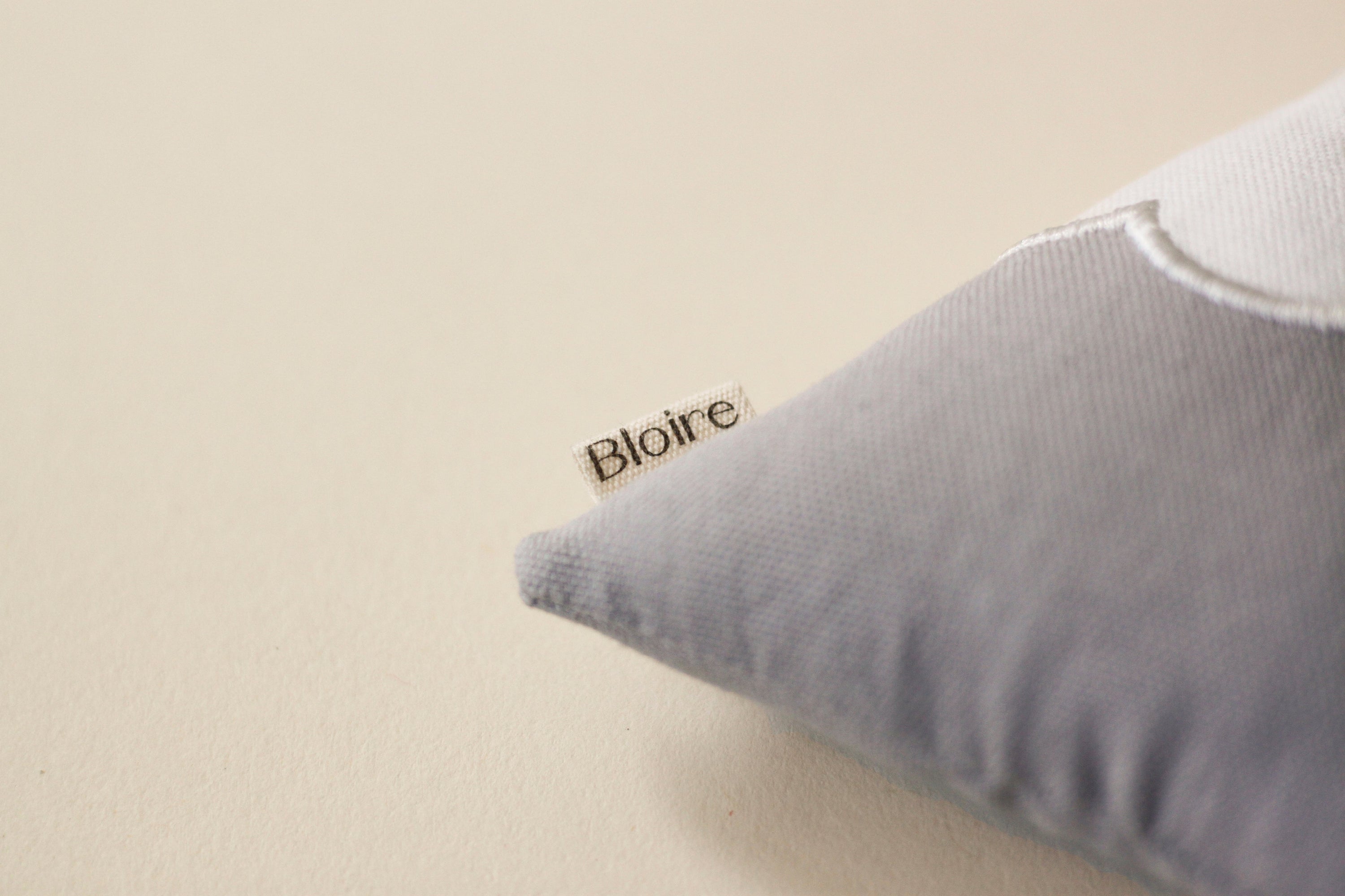 Bloire | Cat Toy Snowy Mountain